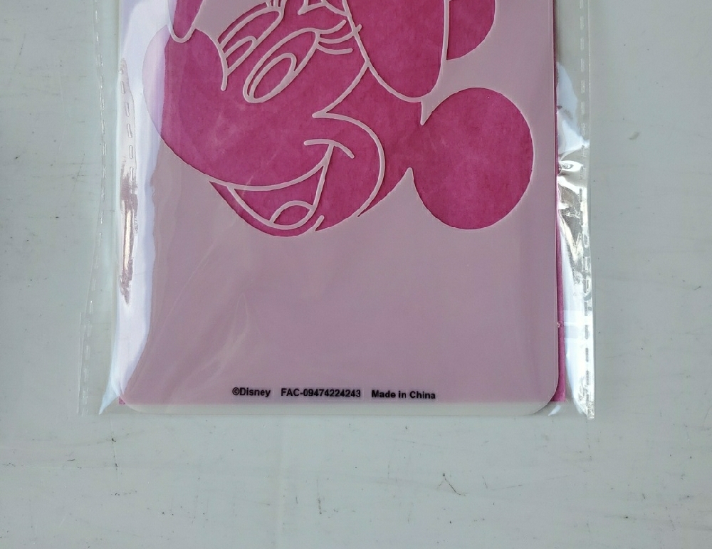Disney Minnie Mouse Pink Stencil Set - Picture 2 of 5
